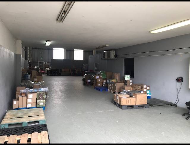 1,008M² WAREHOUSE TO LET IN RIVERHORSE VALLEY